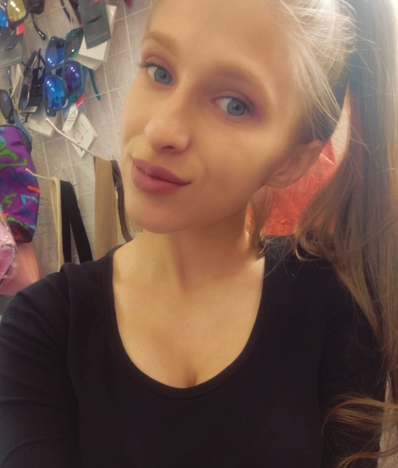 Катерина привлекальеная девушка из Углегорска цена от 3000 руб