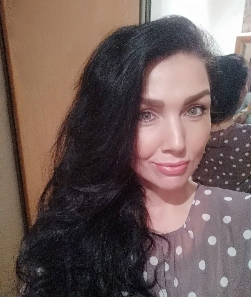 Молли привлекальеная девушка из Углегорска цена от 3500 руб