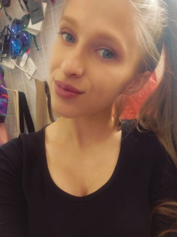 Катерина привлекательная девушка из Углегорска цена от 3000 руб